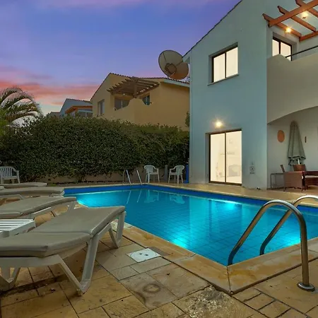 Kalandia Villa Emba