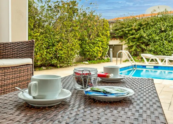 别墅 Kalandia Emba