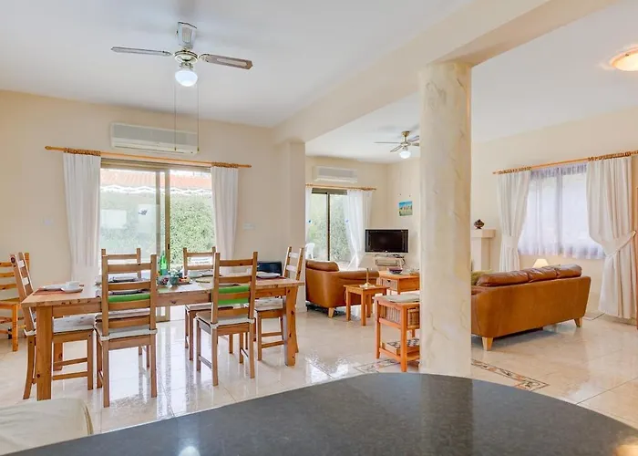 Kalandia 别墅 Emba