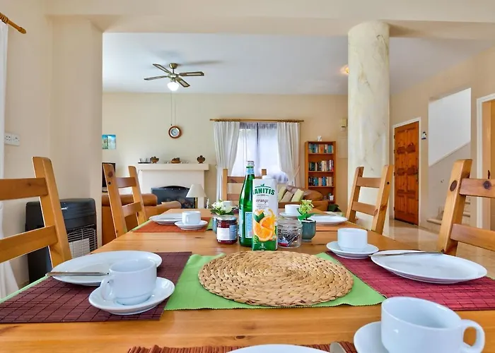 别墅 Kalandia Emba