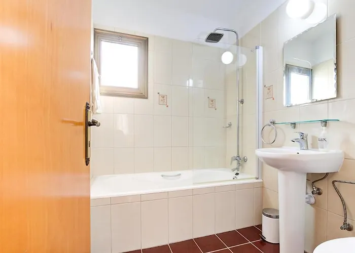 别墅 Kalandia Emba